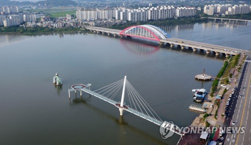 춘천 소양강 스카이워크 전경