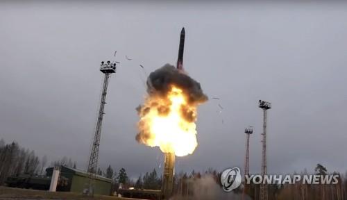 실전 배치된 러시아 최신 ICBM '아반가르드'