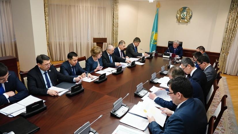 카자흐스탄 내각 회의 모습. [카자흐 총리실 사이트 자료사진]