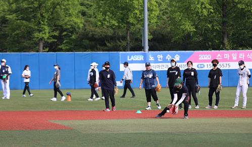 창원시 여자야구단 공개 테스트