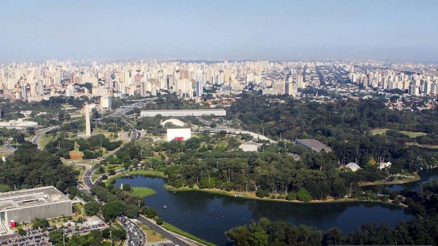 상파울루 시내 이비라푸에라 공원