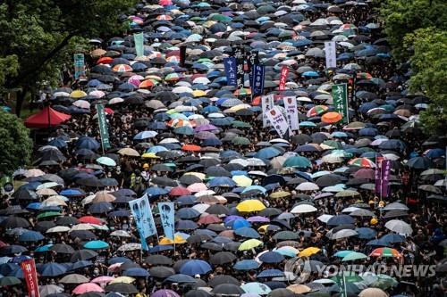 홍콩에서 지난해 9월 열린 범죄인 인도 법안 반대 시위 현장. [EPA=연합뉴스] 