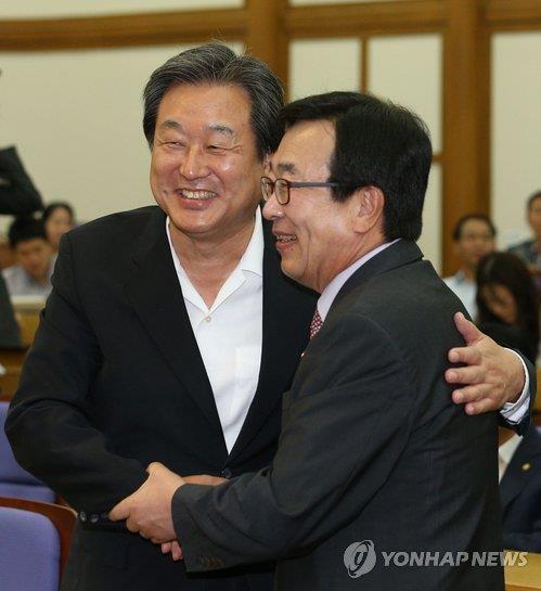 국민의힘 김무성 전 의원(왼쪽)과 서병수 의원 [연합뉴스 자료사진]