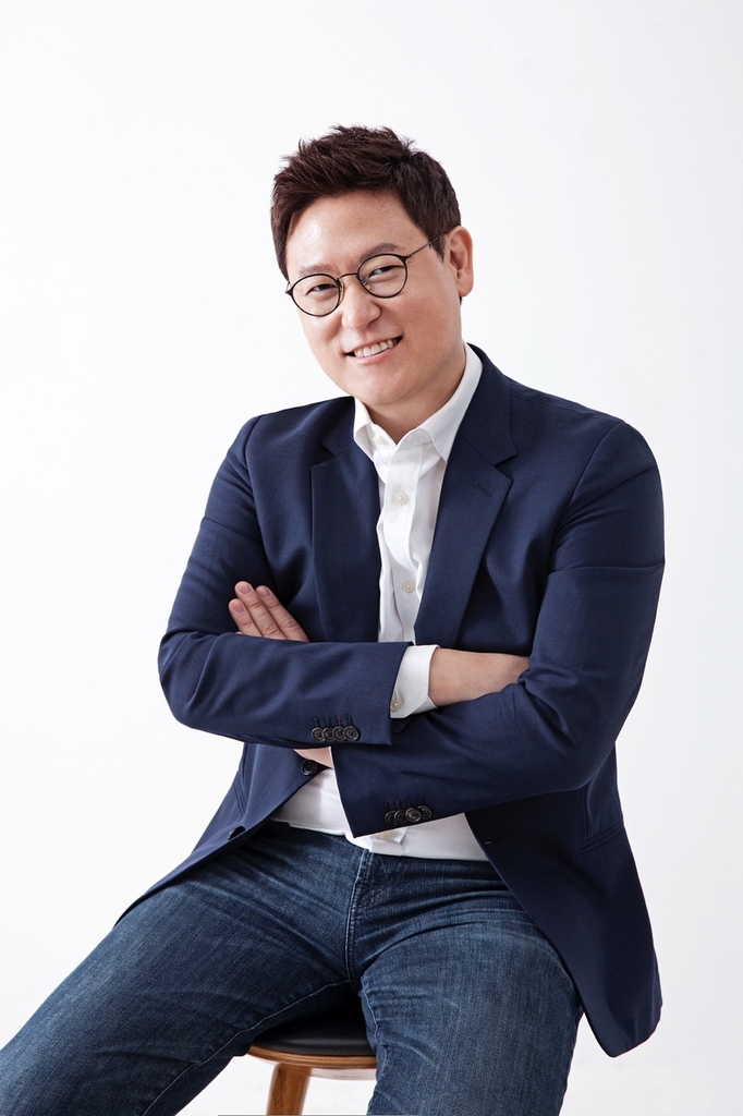 데니스 홍