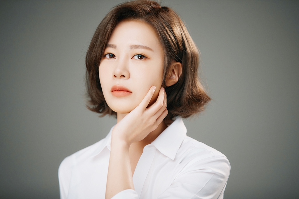 배우 최윤영