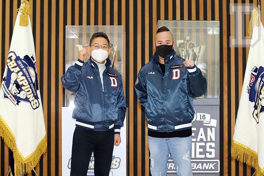 유희관, 두산 잔류