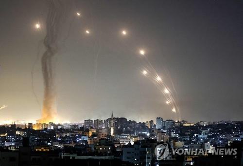 11일 밤 가자지구에서 이스라엘로 발사된 로켓
