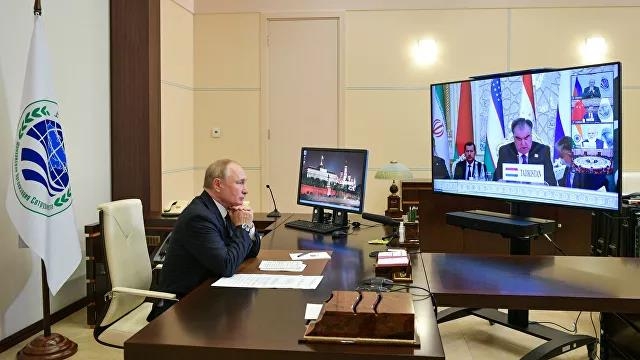 SCO 정상회의에 화상으로 참여중인 푸틴 대통령