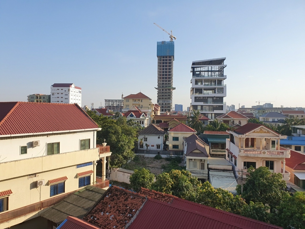 임형원 씨가 2019년 캄보디아 방문 당시 호텔에서 찍은 프놈펜 전경.