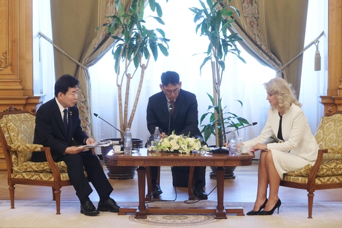 김 의장, 루마니아 상원의장 직무대리 접견
