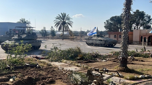 가자 최남단 라파 국경검문소에 진입한 이스라엘 탱크