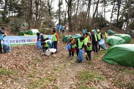 부산남구, '세계 물의 날' 기념 환경정화활동 - 1