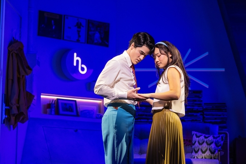 La foto, proporcionada por NHN Link, muestra una escena del musical "Maybe Happy Ending". (Prohibida su reventa y archivo)