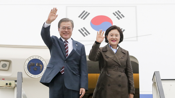 문 대통령, 스웨덴 안착…비핵화·신뢰 주제 의회 연설