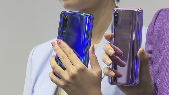 "5G폰도 싼데"…'반쪽 가성비' 샤오미폰