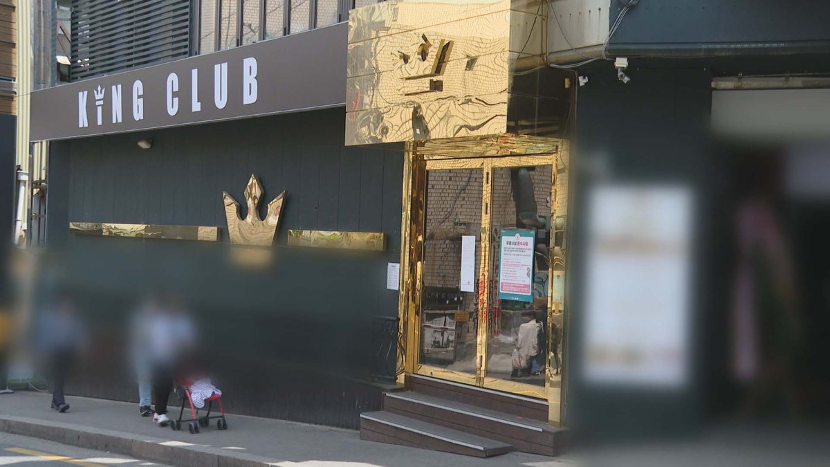 어제 25명 확진…지역사회 추가 확산 우려 커져