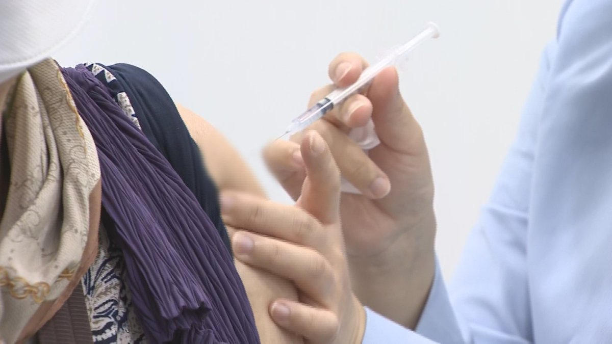 오늘부터 백신 다 맞으면 자가격리 일부 면제