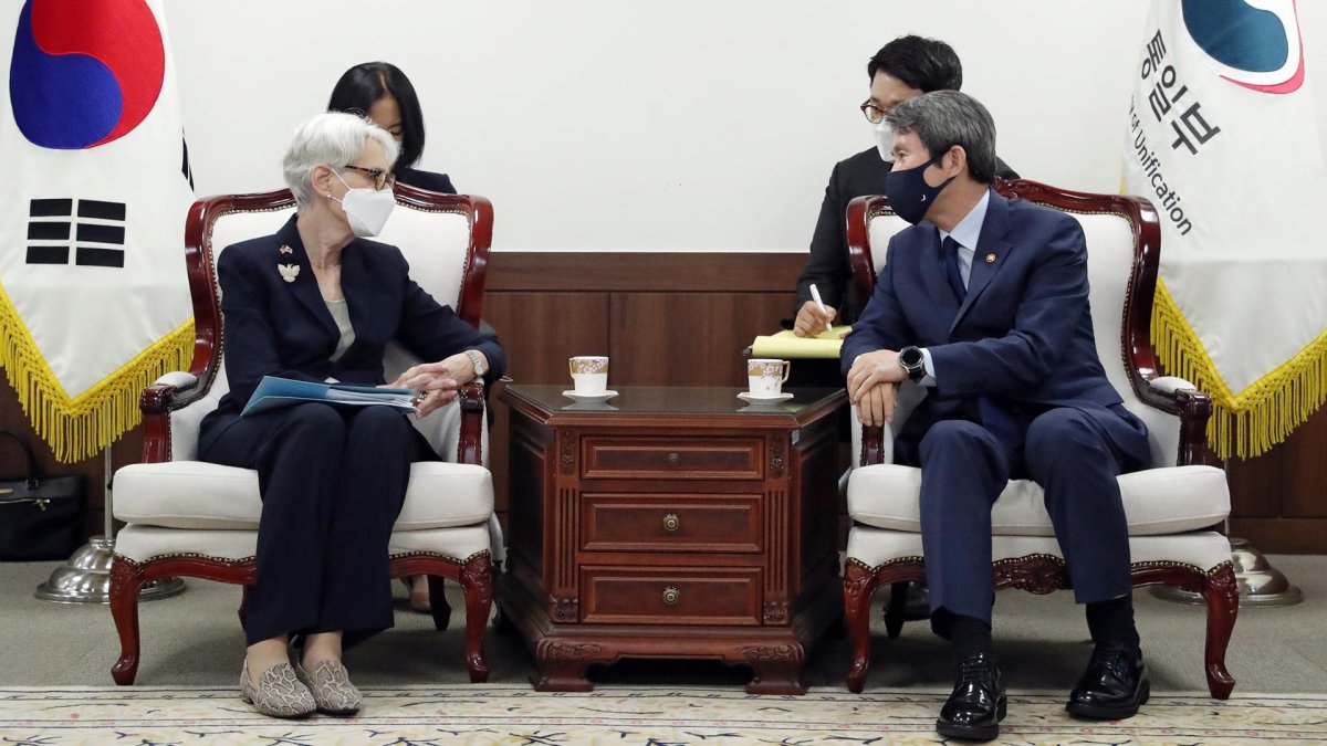 이인영, 美와 소통 박차…인도협력 제재 면제 노력