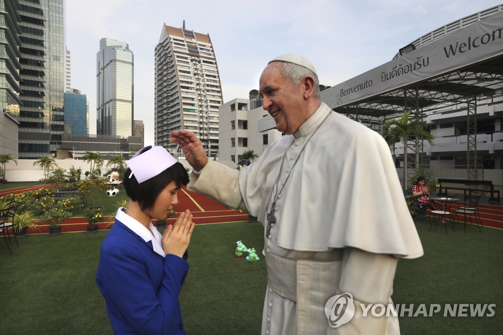 APTOPIX Thailand Pope Visit