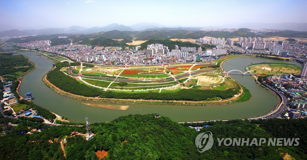 남산에서 바라본 태화강