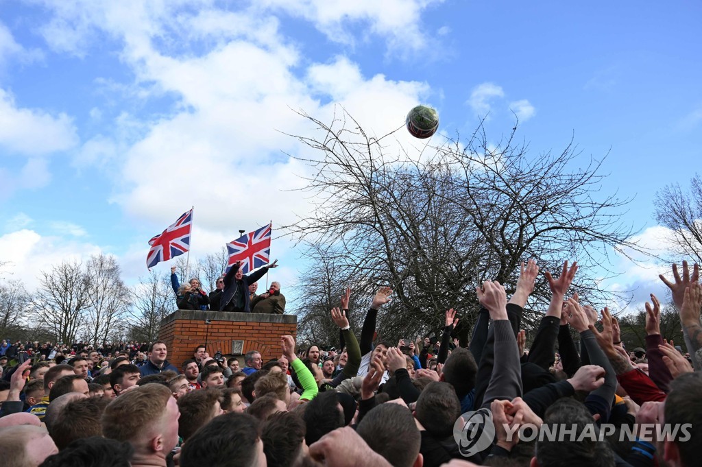 BRITAIN-LIFESTYLE-CULTURE-SPORT-SHROVETIDE