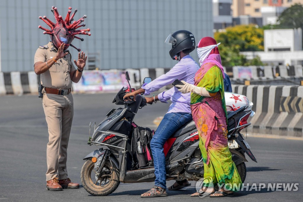 INDIA-HEALTH-VIRUS