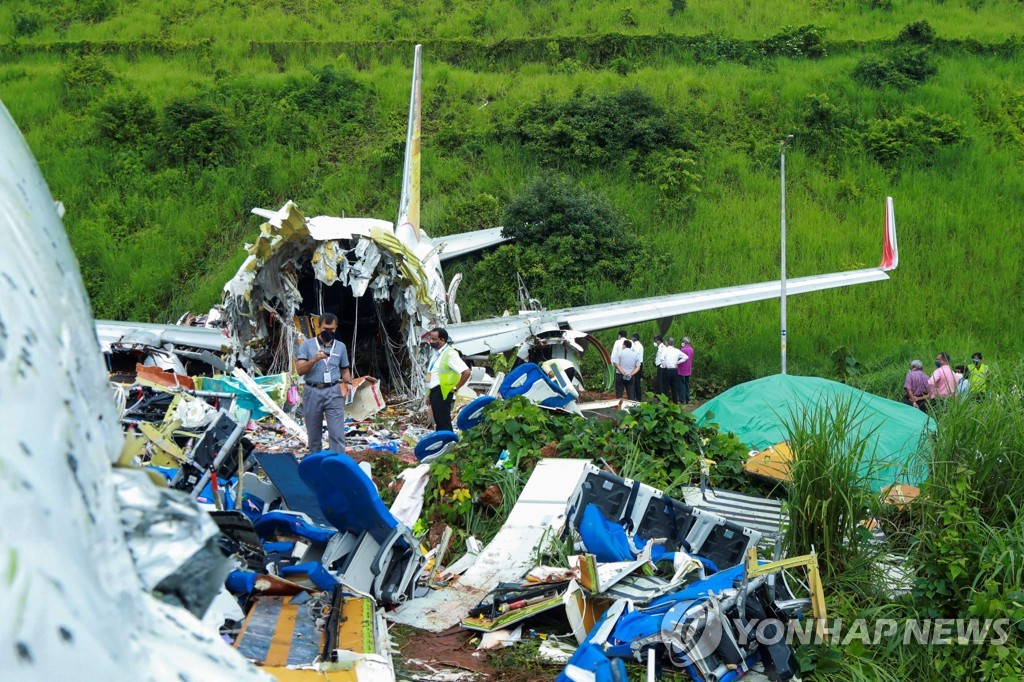 INDIA-AVIATION-ACCIDENT-PLANE