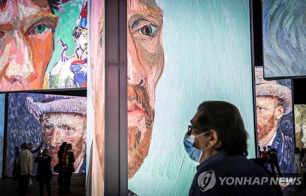 TOPSHOT-AUSTRALIA-ART-VAN GOGH