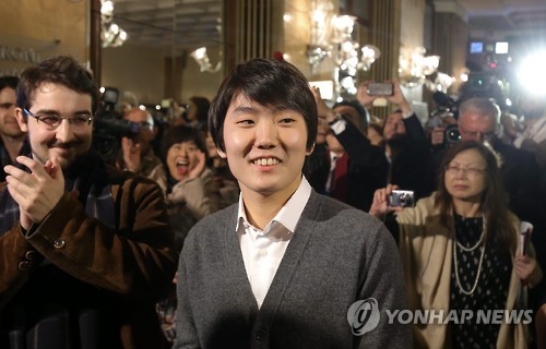 조성진, 쇼팽 피아노 콩쿠르 한국인 첫 우승 쾌거