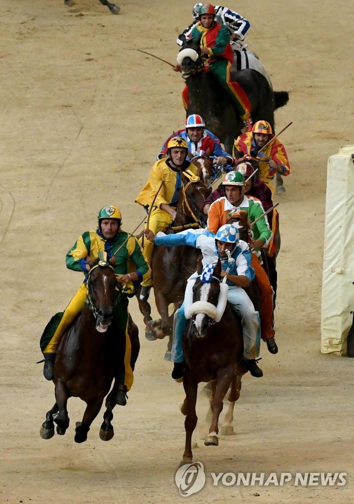 ITALY TRADITION PALIO DI SIENA