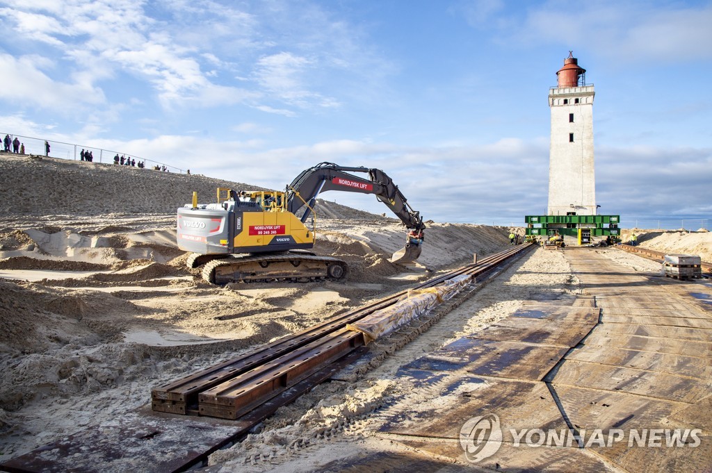 DENMARK LIGHT HOUSE RELOCATION