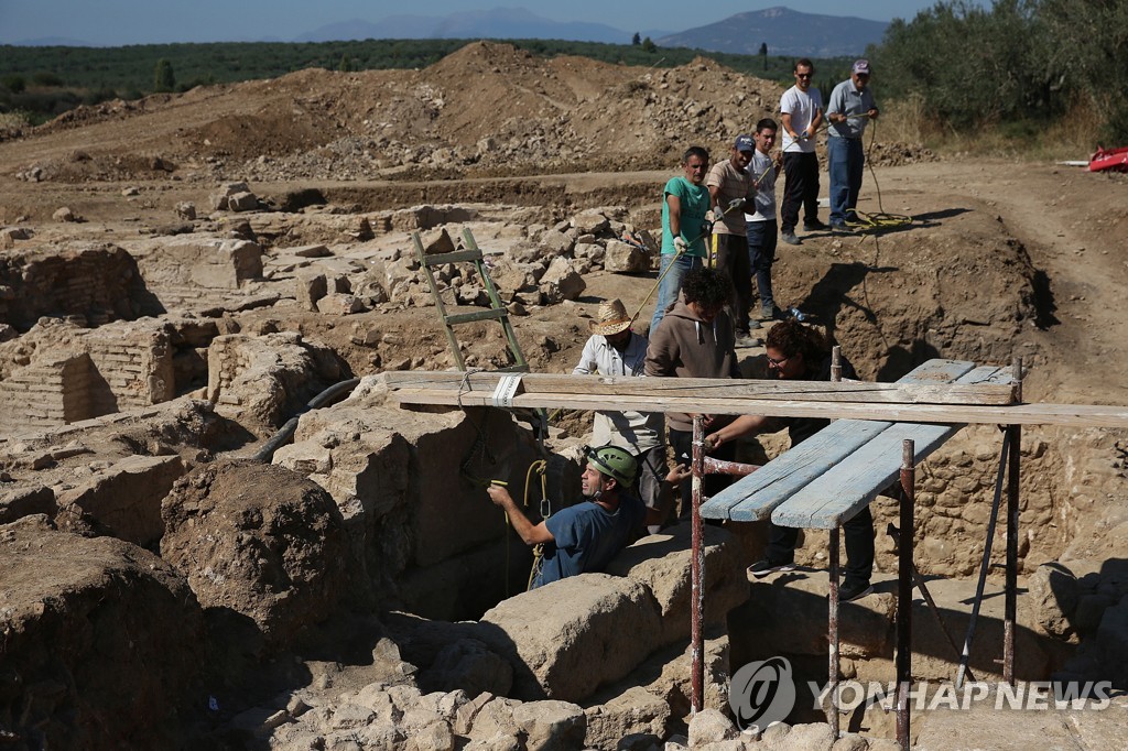 GREECE ARCHAEOLOGY