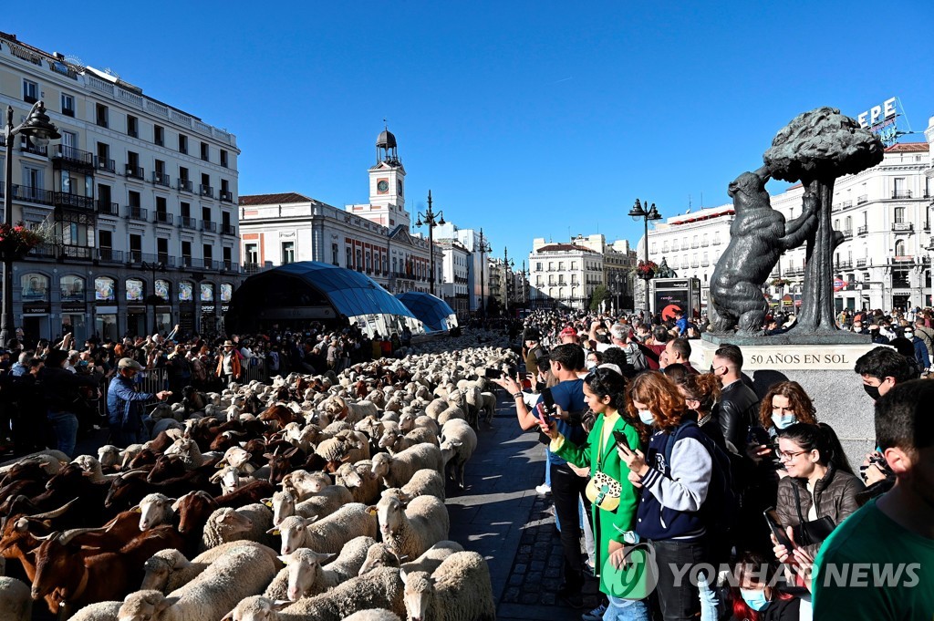 SPAIN TRADITIONS