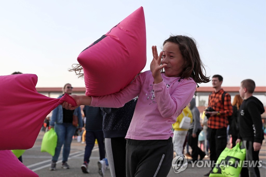 Antistress Fest mass pillow fight in Krasnodar Territory