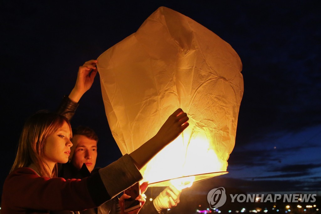 Angels event in memory of Donbass children held in Donetsk