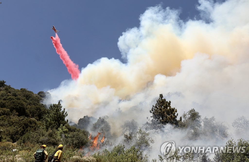 XINHUA PHOTOS OF THE DAY
