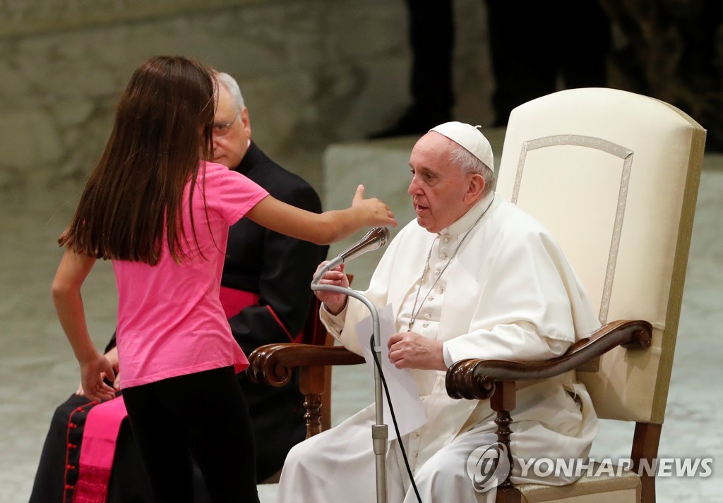 POPE-GIRL/