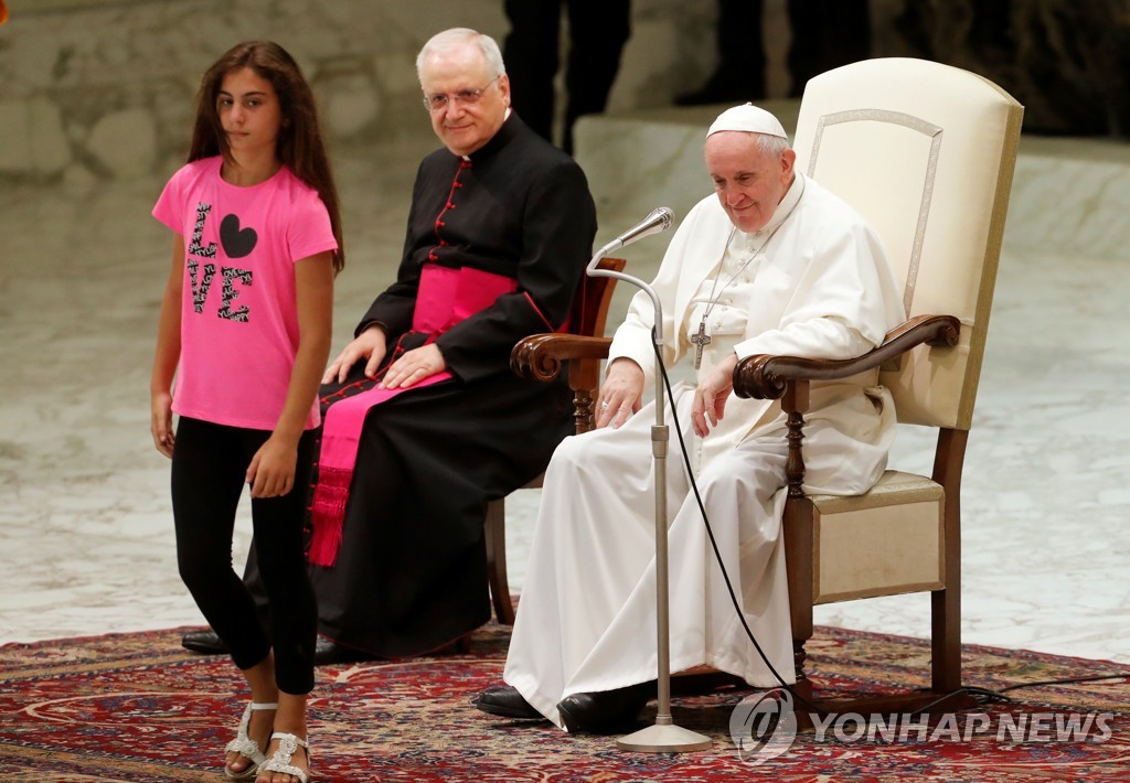 POPE-GIRL/