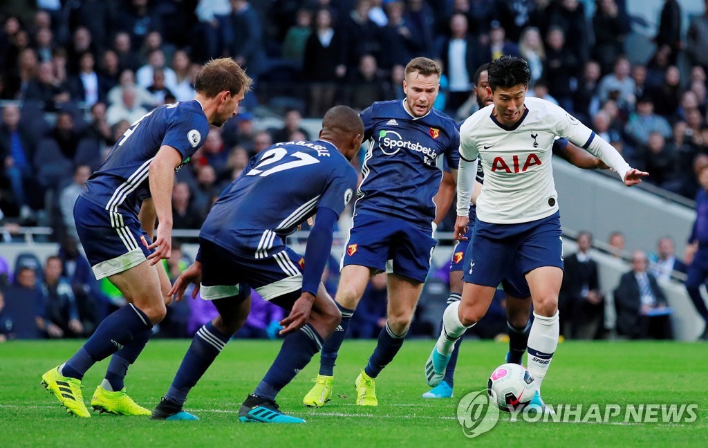 SOCCER-ENGLAND-TOT-WAT/REPORT