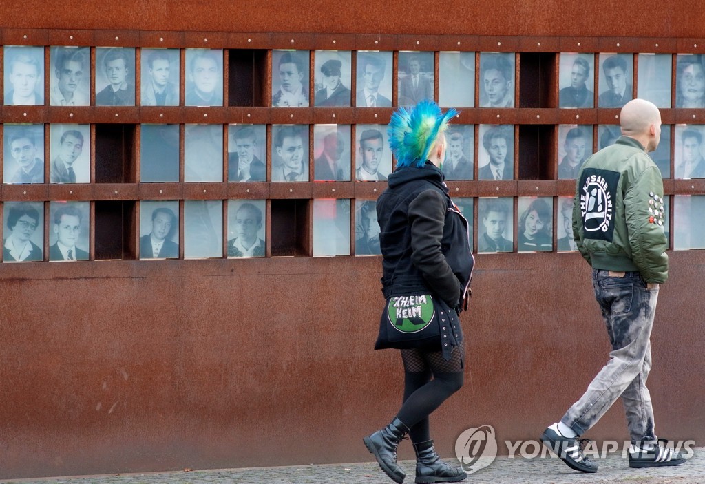 GERMANY-BERLINWALL/