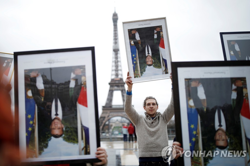 CLIMATE-CHANGE/DEMO-MACRON
