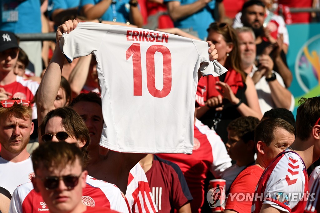 SOCCER-EURO-DNK-BEL/REPORT