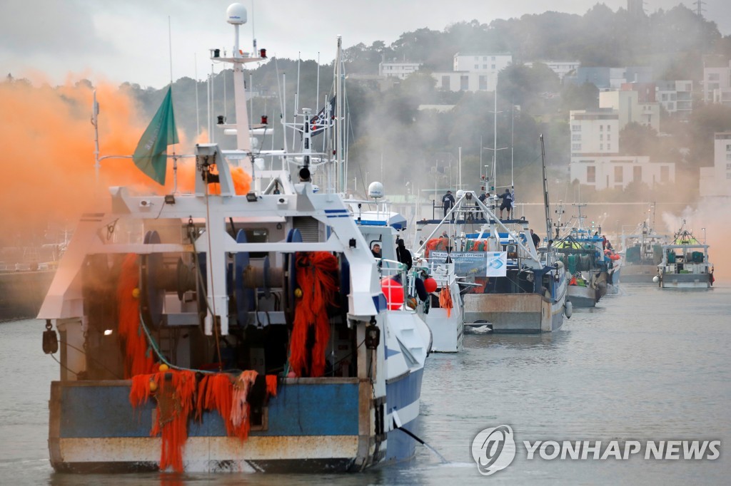 FRANCE-WINDFARM/PROTEST