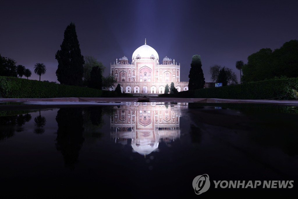 EARTH-HOUR/INDIA