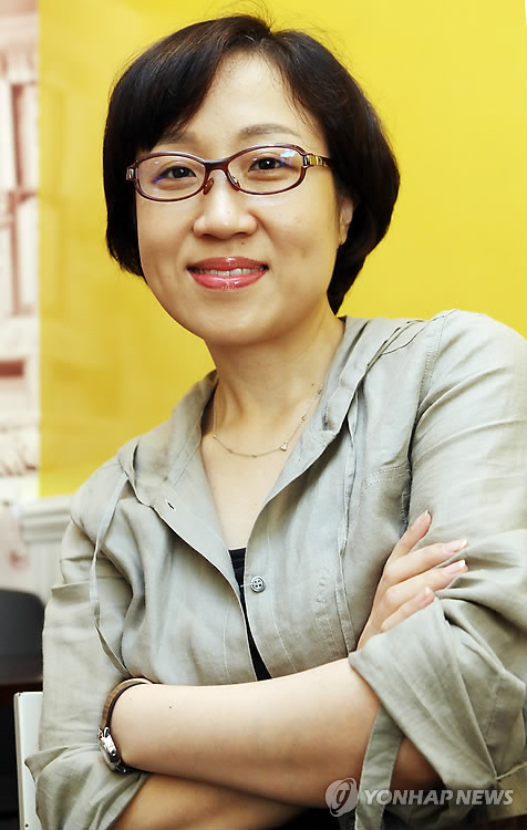 강은경 작가