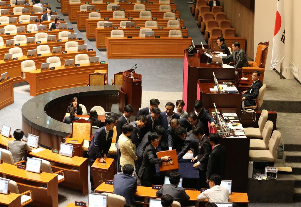 명패함만 개함