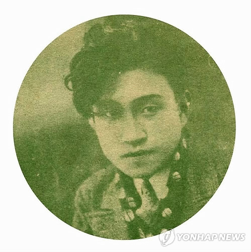'번지 없는 주막'의 작사가 박영호