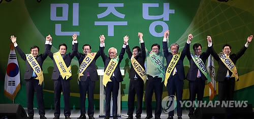 이름바꾼 민주당 누가 이끌까
