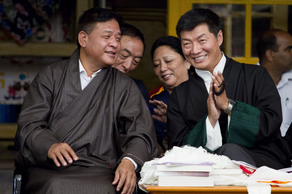 티베트 망명정부의 롭상 상가이 총리(오른쪽)(AP=연합뉴스 DB)
