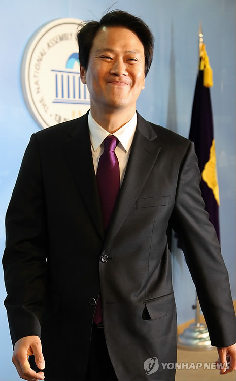 임종석 청와대 비서실장 내정자는…운동권 출신의 '통합 조율사' - 1